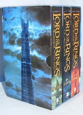 The Lord of the Rings. 2002. Paperbacks. Issued in a slipcase.